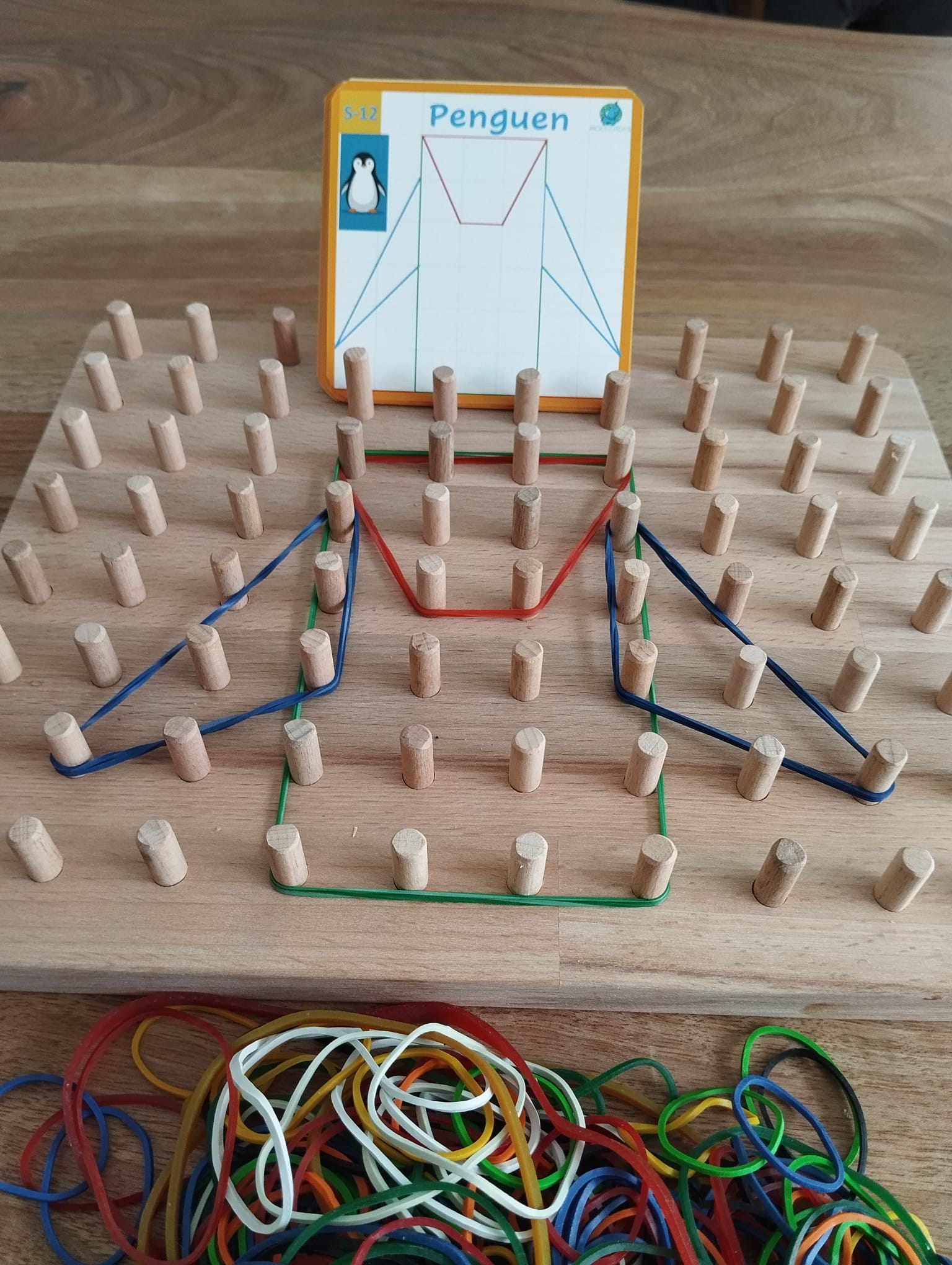 Geoboard Jumbo Lastikli Şekiller Montessori Geometri Oyunu (10*8)