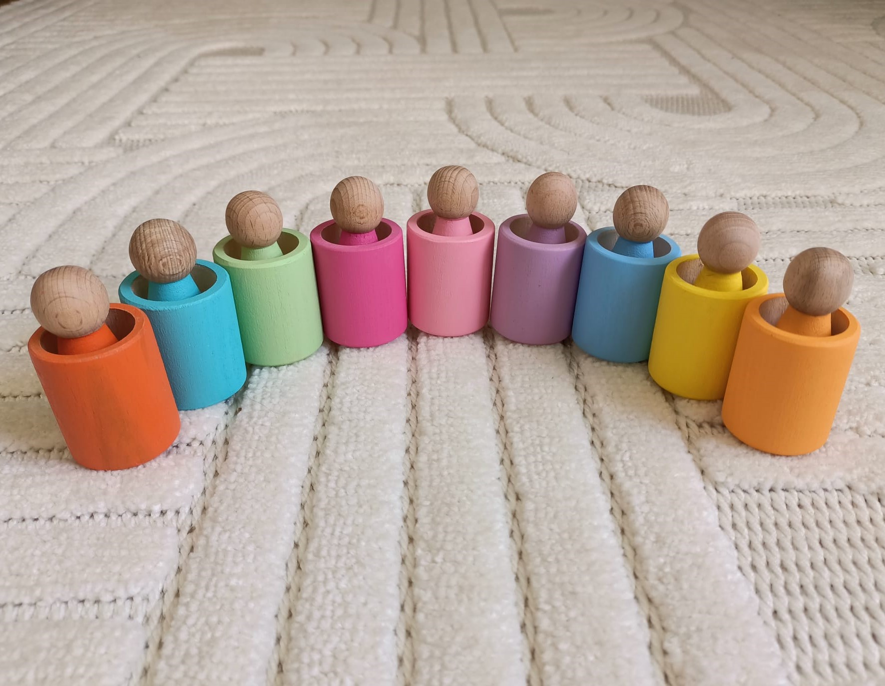 Montessori Eşleştirme Tablalı Silindir Halka Peg Bebek Kase Küp Seti - 9 Renk