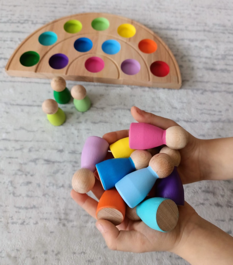 Peg Bebek Ve Gökkuşağı Tabla Eşleştirme 12'li Insan Figürleri (Waldorf) Peg Bebek Ve Gökkuşağı Tabla Eşleştirme 12'li Insan Figürleri (Waldorf)